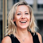 Emmanuelle Experte Equipe Iconic Influence agence de communication pour Leaders